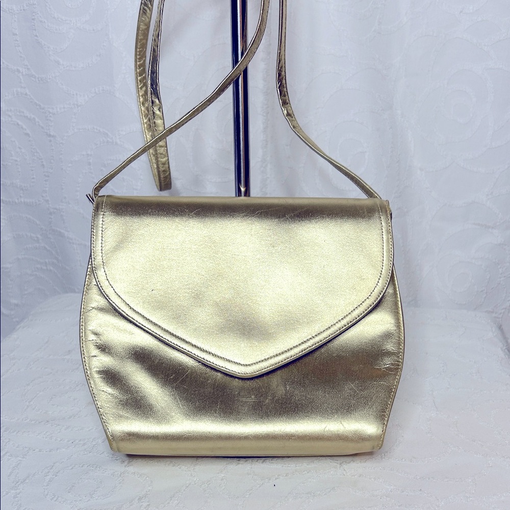 FRENCHY OF CALIFORNIA Vintage Elegant Gold Women's handbag with long strap.